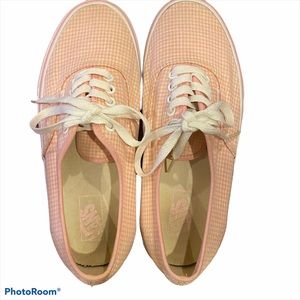 Vans Pink and White Gingham Lace up size 9 women